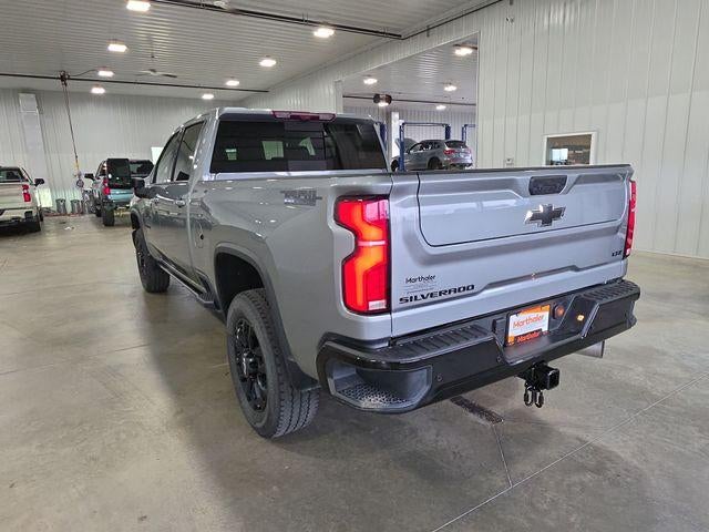2025 Chevrolet Silverado 3500 HD Crew Cab Standard Box 4-Wheel Drive LTZ