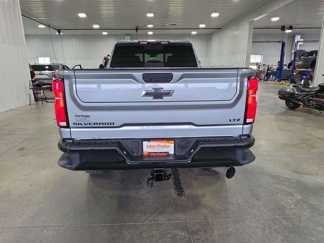 2025 Chevrolet Silverado 3500 HD Crew Cab Standard Box 4-Wheel Drive LTZ