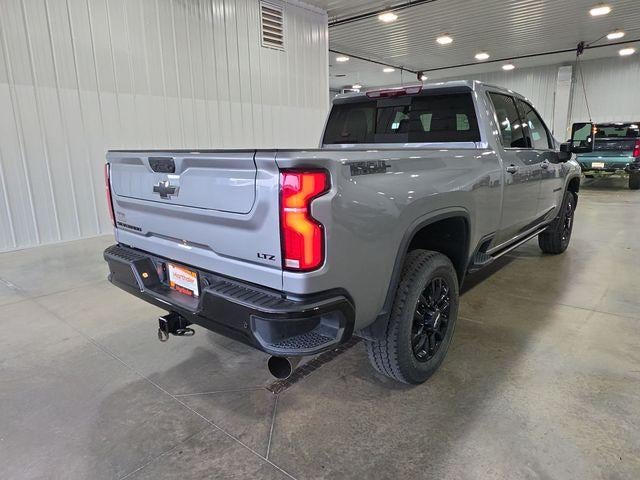 2025 Chevrolet Silverado 3500 HD Crew Cab Standard Box 4-Wheel Drive LTZ
