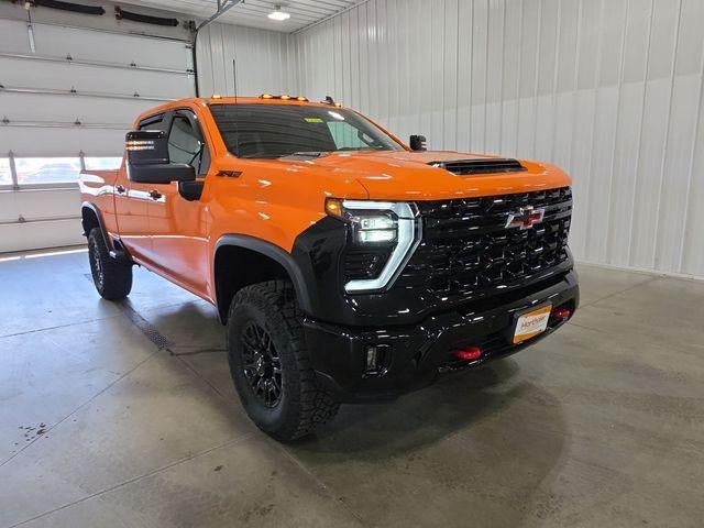 2026 Chevrolet Silverado 2500 HD Crew Cab Standard Box 4-Wheel Drive ZR2