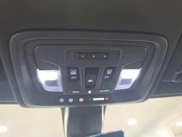 2020 Chevrolet Silverado 2500 HD Crew Cab Standard Box 4-Wheel Drive High Country
