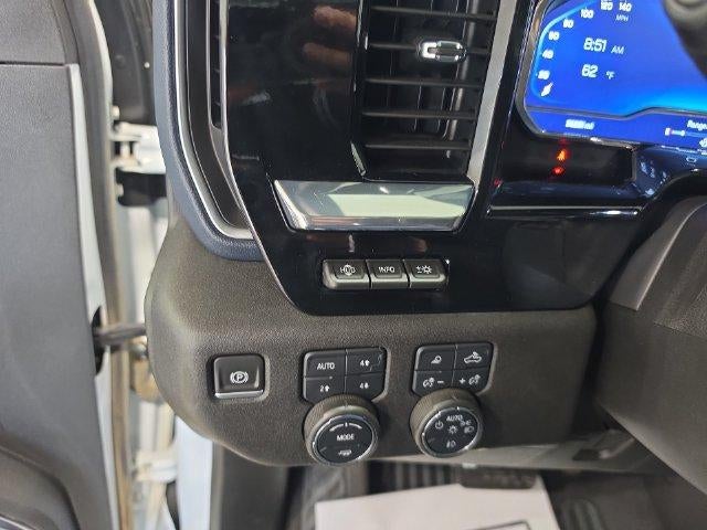 2024 Chevrolet Silverado 3500 HD Crew Cab Long Box 4-Wheel Drive High Country