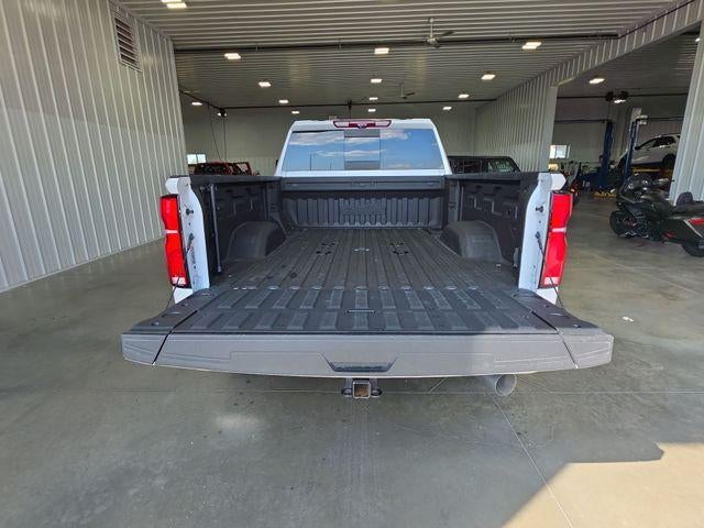 2024 Chevrolet Silverado 3500 HD Crew Cab Standard Box 4-Wheel Drive High Country