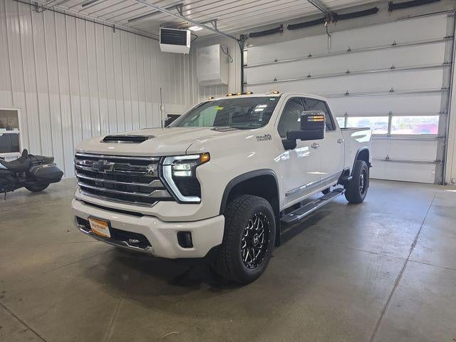 2024 Chevrolet Silverado 3500 HD Crew Cab Standard Box 4-Wheel Drive High Country