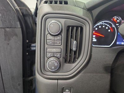 2022 Chevrolet Silverado 1500 LTD Crew Cab Short Box 4-Wheel Drive Custom Trail Boss