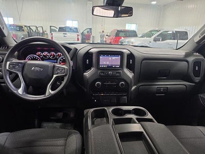2022 Chevrolet Silverado 1500 LTD Crew Cab Short Box 4-Wheel Drive Custom Trail Boss