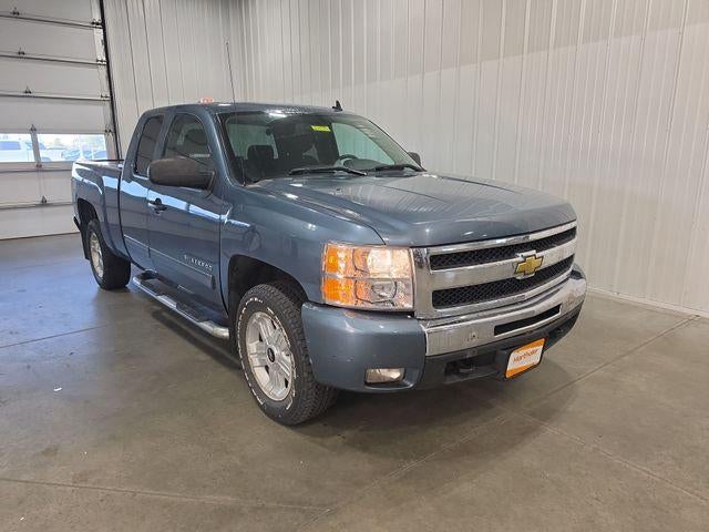 2011 Chevrolet Silverado 1500 Extended Cab Standard Box 4-Wheel Drive LT