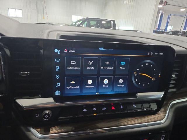 2024 Chevrolet Silverado 1500 Crew Cab Standard Box 4-Wheel Drive RST