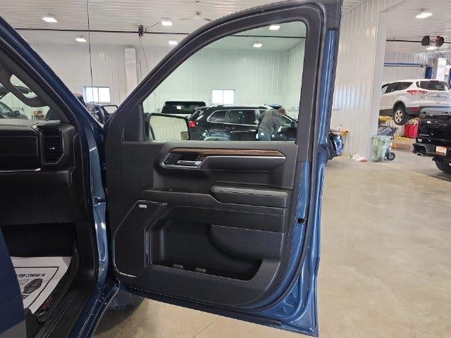 2024 Chevrolet Silverado 1500 Crew Cab Short Box 4-Wheel Drive RST