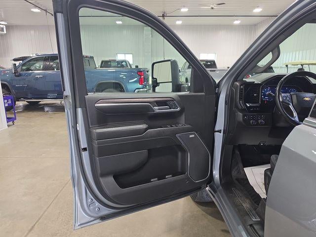 2024 Chevrolet Silverado 1500 Crew Cab Standard Box 4-Wheel Drive LTZ