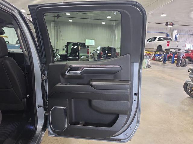 2024 Chevrolet Silverado 1500 Crew Cab Standard Box 4-Wheel Drive LTZ