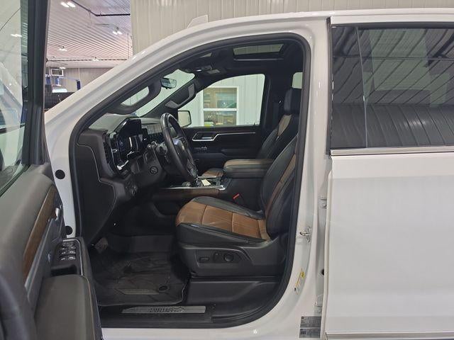 2024 Chevrolet Silverado 1500 Crew Cab Short Box 4-Wheel Drive High Country