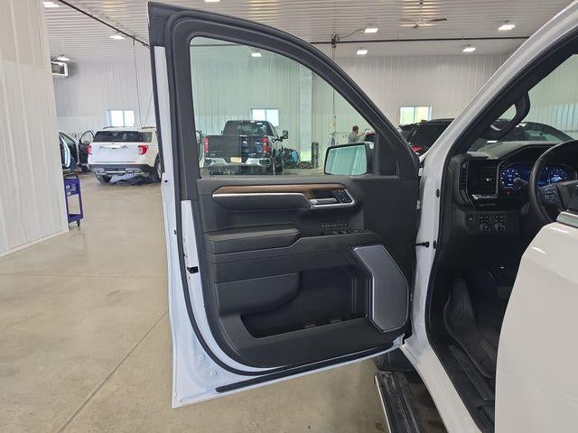 2024 Chevrolet Silverado 1500 Crew Cab Short Box 4-Wheel Drive High Country