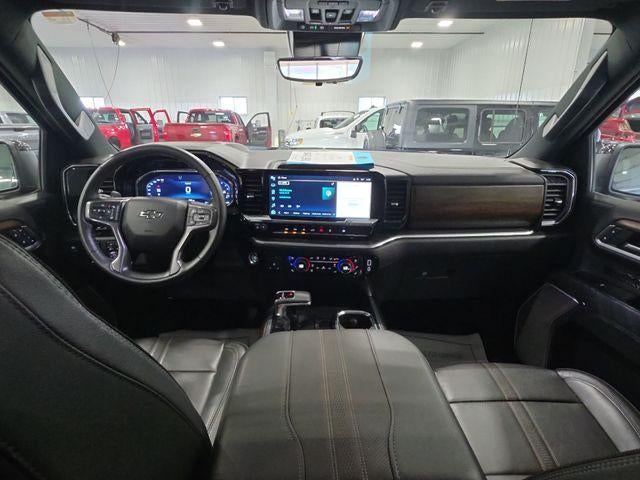 2024 Chevrolet Silverado 1500 Crew Cab Standard Box 4-Wheel Drive High Country
