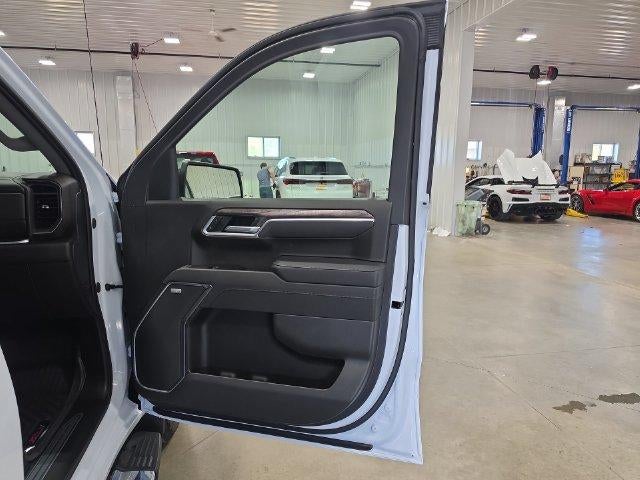 2026 Chevrolet Silverado 1500 Crew Cab Short Box 4-Wheel Drive LTZ