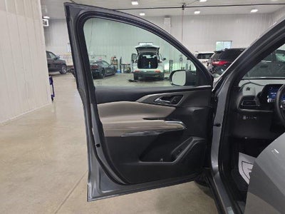2026 Chevrolet Traverse LT w/2LT