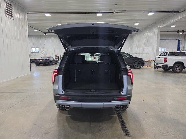 2026 Chevrolet Traverse LT w/2LT