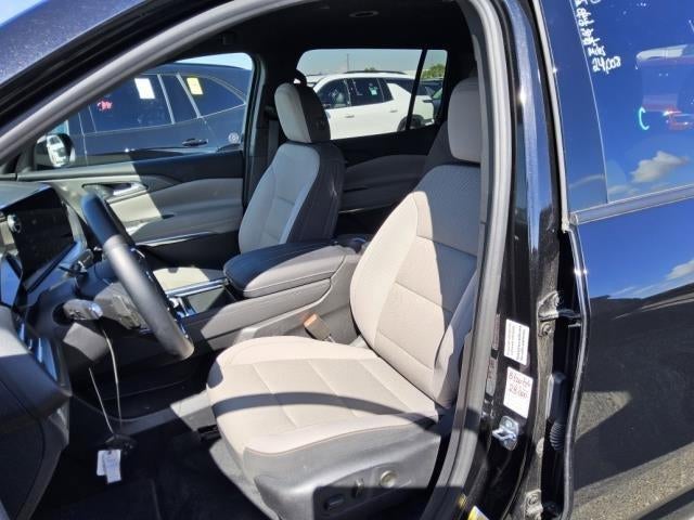 2026 Chevrolet Traverse LT w/2LT