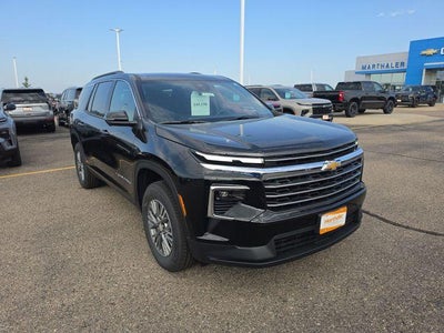 2027 Chevrolet Traverse LT w/2LT