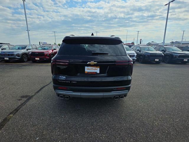 2027 Chevrolet Traverse LT w/2LT