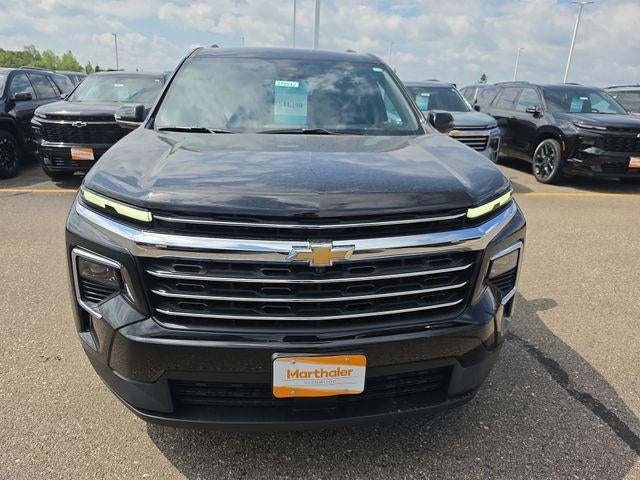 2027 Chevrolet Traverse LT w/2LT