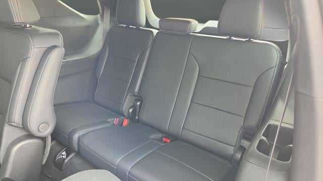 2026 Chevrolet Traverse LT w/2LT
