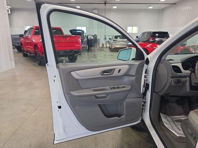 2015 Chevrolet Traverse Base