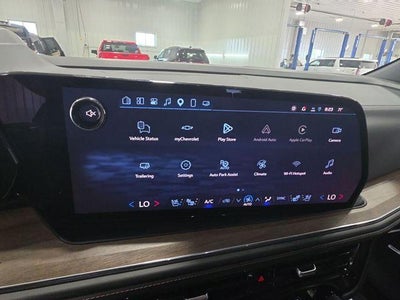 2025 Chevrolet Suburban 4WD High Country