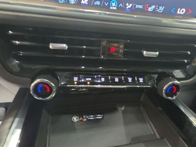 2025 Chevrolet Suburban 4WD High Country