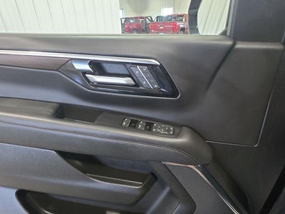 2025 Chevrolet Suburban 4WD High Country
