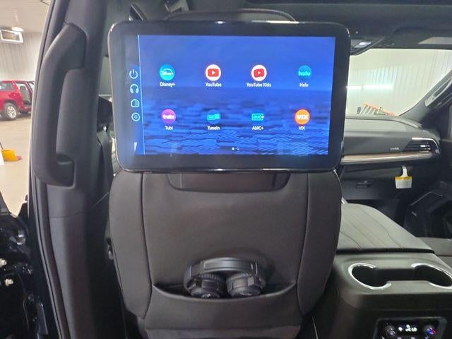 2025 Chevrolet Suburban 4WD High Country