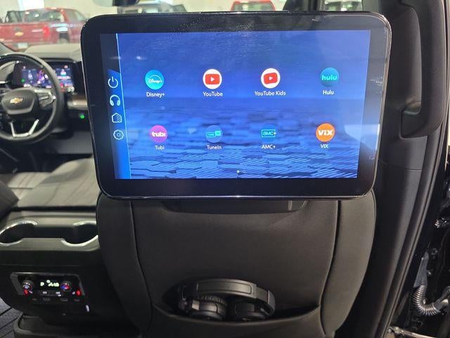 2025 Chevrolet Suburban 4WD High Country