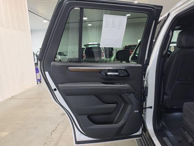2025 Chevrolet Tahoe 4WD High Country