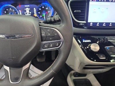 2024 Chrysler Pacifica Touring L FWD