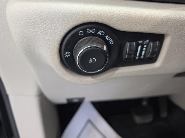 2024 Chrysler Pacifica Touring L FWD