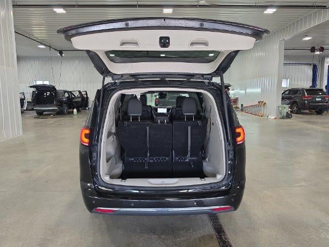2024 Chrysler Pacifica Touring L FWD