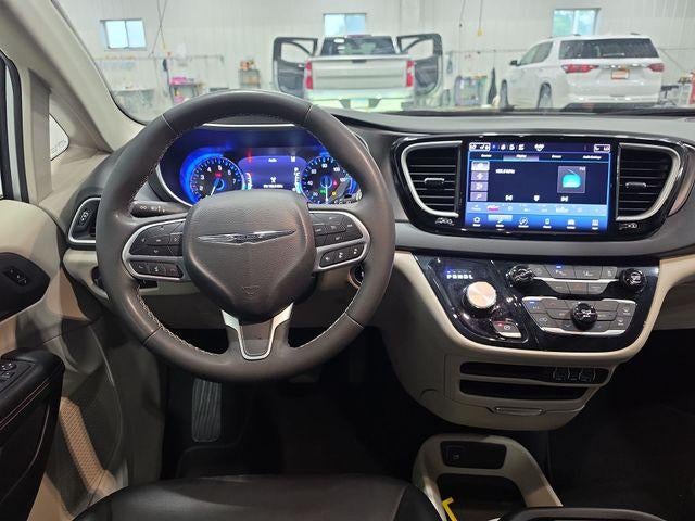 2024 Chrysler Pacifica Touring L FWD