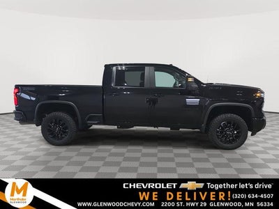 2025 Chevrolet Silverado 3500 HD Crew Cab Standard Box 4-Wheel Drive LT