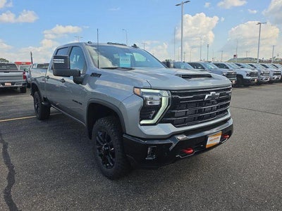 2026 Chevrolet Silverado 3500 HD Crew Cab Standard Box 4-Wheel Drive LT