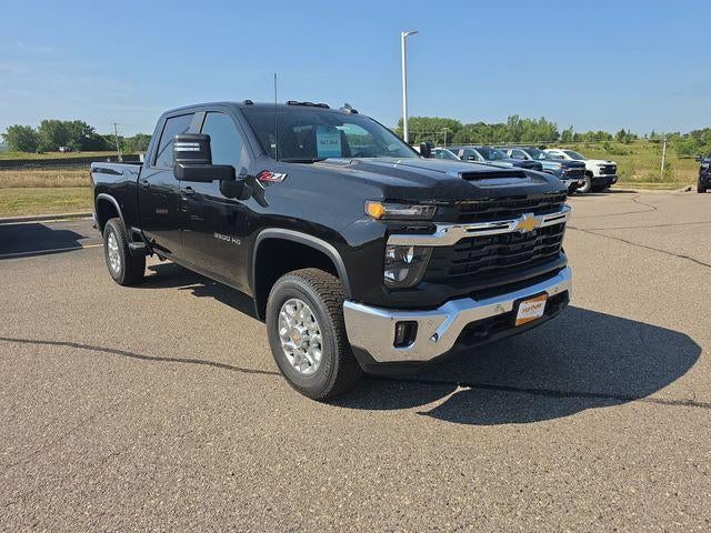 2026 Chevrolet Silverado 3500 HD Crew Cab Standard Box 4-Wheel Drive LT