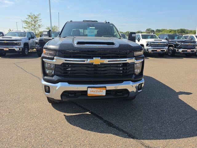 2026 Chevrolet Silverado 3500 HD Crew Cab Standard Box 4-Wheel Drive LT