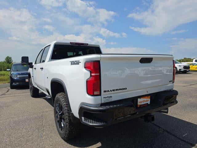 2026 Chevrolet Silverado 3500 HD Crew Cab Standard Box 4-Wheel Drive LTZ