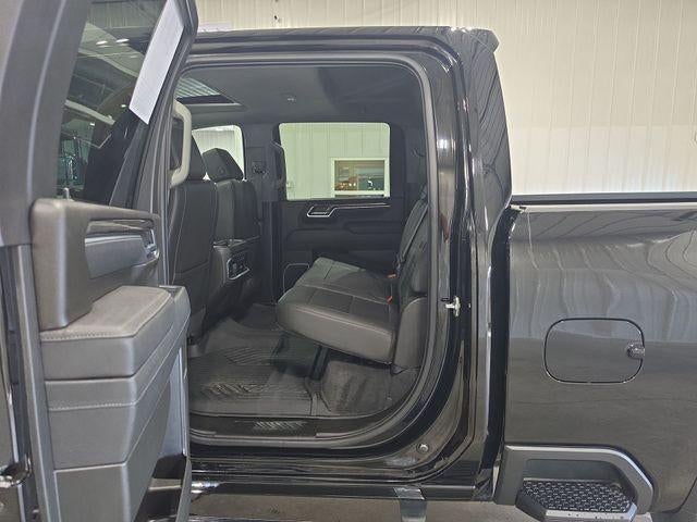 2026 Chevrolet Silverado 3500 HD Crew Cab Standard Box 4-Wheel Drive LTZ