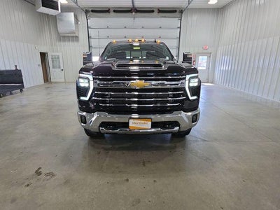 2026 Chevrolet Silverado 3500 HD Crew Cab Standard Box 4-Wheel Drive LTZ