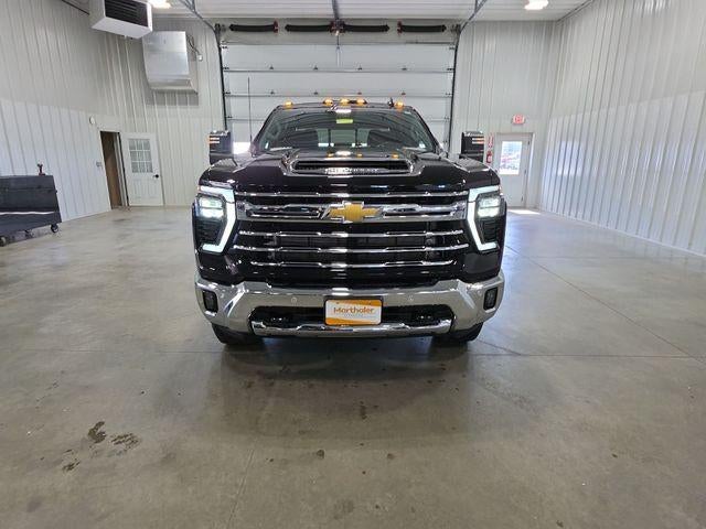 2026 Chevrolet Silverado 3500 HD Crew Cab Standard Box 4-Wheel Drive LTZ