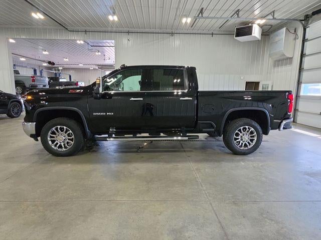 2026 Chevrolet Silverado 3500 HD Crew Cab Standard Box 4-Wheel Drive LTZ