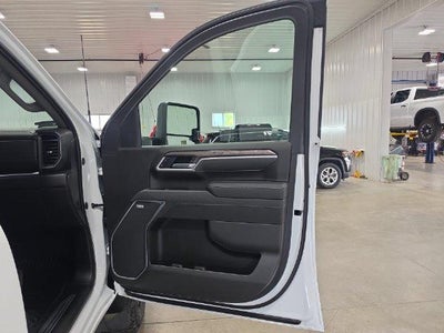 2026 Chevrolet Silverado 3500 HD Crew Cab Standard Box 4-Wheel Drive LTZ