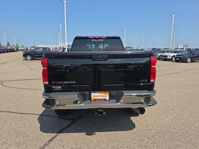 2026 Chevrolet Silverado 3500 HD Crew Cab Standard Box 4-Wheel Drive LTZ