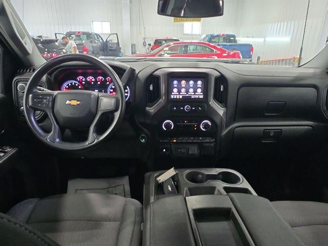 2024 Chevrolet Silverado 2500 HD Crew Cab Standard Box 4-Wheel Drive Custom