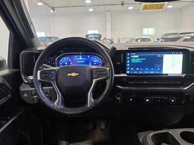 2024 Chevrolet Silverado 3500 HD Crew Cab Standard Box 4-Wheel Drive LT